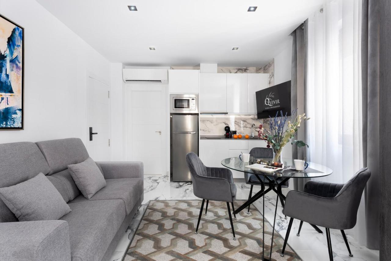 Quivir Apartamentos Deluxe Casa Del Arco Andújar Εξωτερικό φωτογραφία