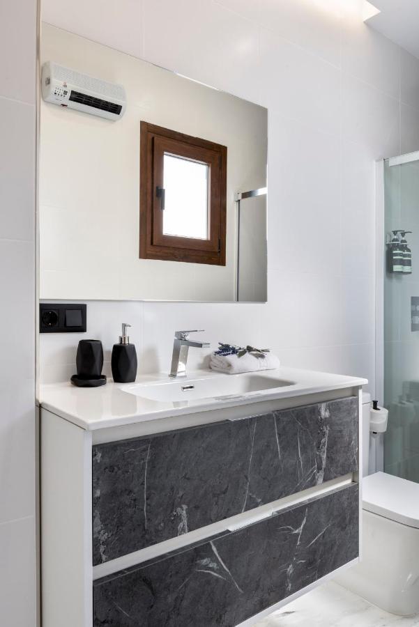 Quivir Apartamentos Deluxe Casa Del Arco Andújar Εξωτερικό φωτογραφία